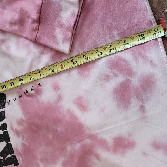 Tie Dye Hoodie NWT - Picture 5 of 8